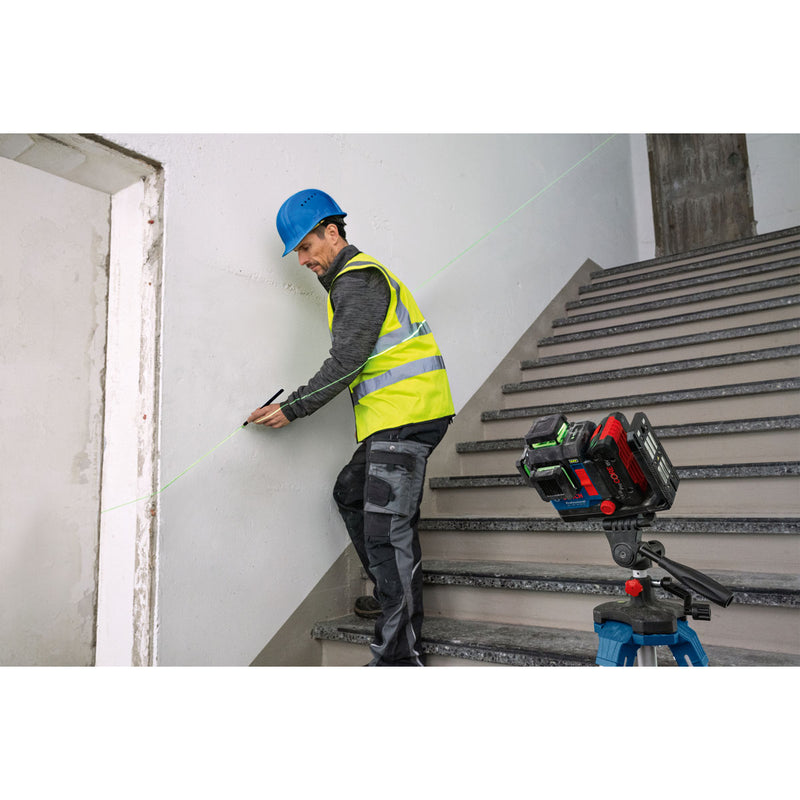 Máy cân mực Laser 3 tia xanh 360° Bosch GLL 18V-120-33 CG dùng Pin 18V, 12V đo tối đa 120m