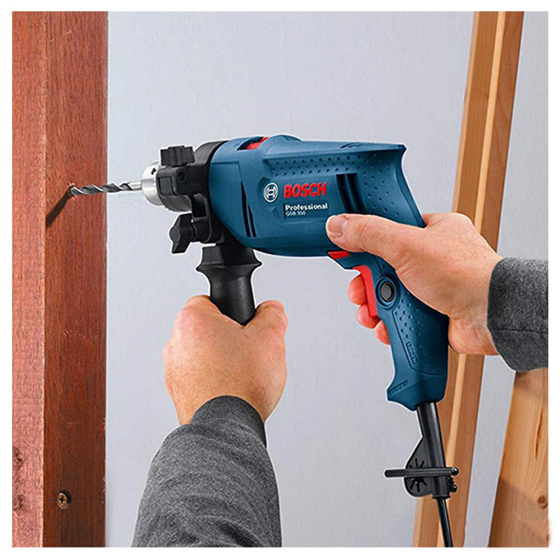 Máy khoan búa Bosch GSB 550 công suất 550W, đầu kẹp 13mm