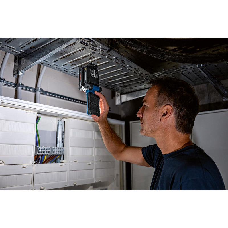 Đèn LED Bosch GLI 18V-800 dùng Pin 18V, độ sáng 800lm