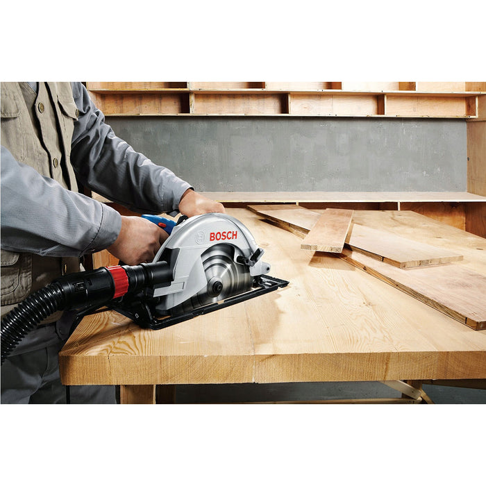 Máy cưa đĩa Bosch GKS 235 Turbo công suất 2,050W, đường kính lưỡi 235mm