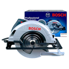 Mã số 06015A20K0: Thân máy + 01 lưỡi cưa + 01 cữ dẫn hướng