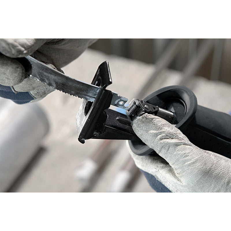 Máy cưa kiếm Bosch GSA 1100 E công suất 1,100W độ xọc 28mm mã số 060164C8L0