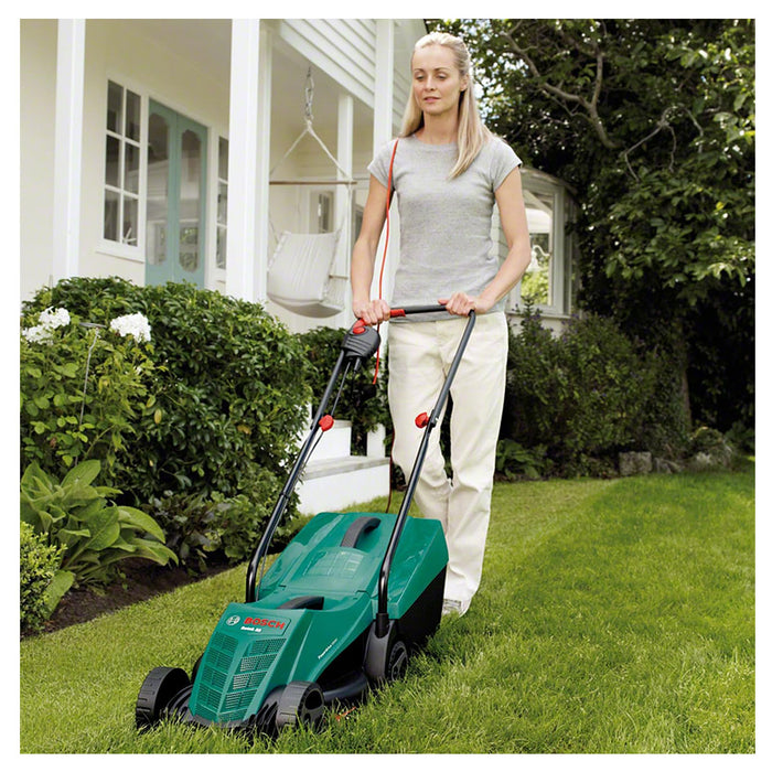 Máy cắt cỏ đẩy Bosch Rotak 32 công suất 1200W, đường kính lưỡi 320mm mã số 0600885B00