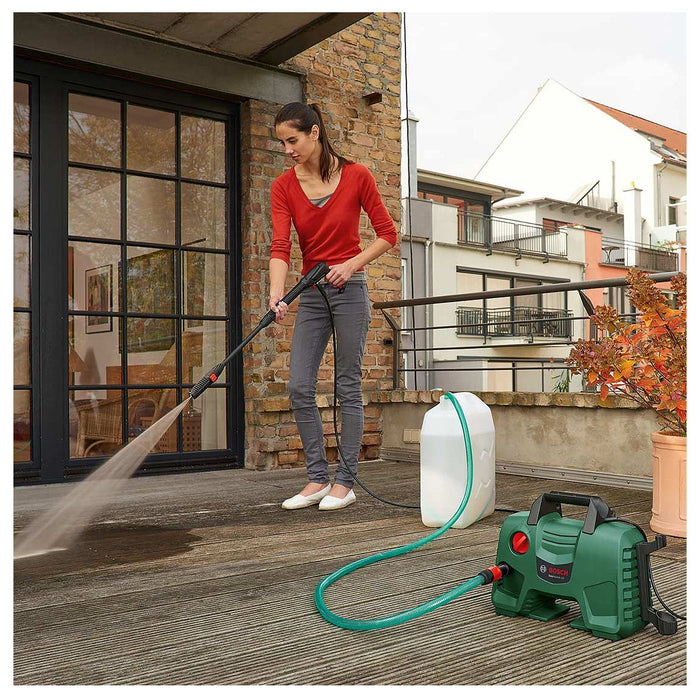 Máy xịt rửa cao áp Bosch EasyAquatak 110 công suất 1,300W, áp lực 110 bar mã số 06008A7FK0