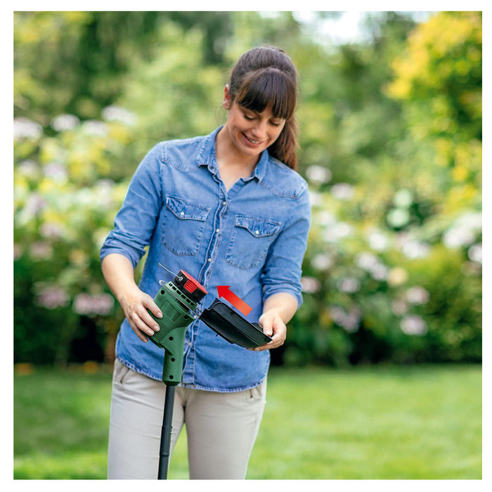 Máy cắt cỏ Bosch EasyGrassCut 23 công suất 280W, độ rộng cắt tối đa 230mm tay cầm vòng mã số 06008C1H01