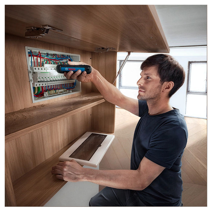 Máy vặn vít mini Bosch GO Gen III dùng Pin sạc 3.6V, đuôi lục giác 6.35mm (1/4 inch)