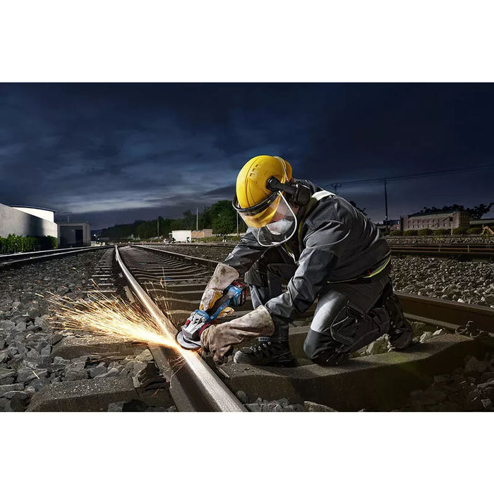 Máy mài góc Bosch GWS 18V-11 S dùng Pin 18V, đường kính lưỡi 125mm công tắc trượt