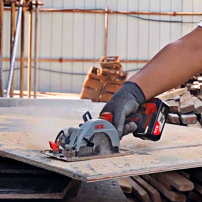 Máy cưa đĩa DCK KDMY125 dùng Pin 20V, đường kính lưỡi 125mm
