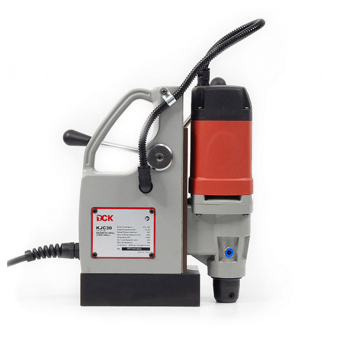 Máy khoan từ DCK KJC02-30 công suất 900W, khả năng khoan tối đa 30mm
