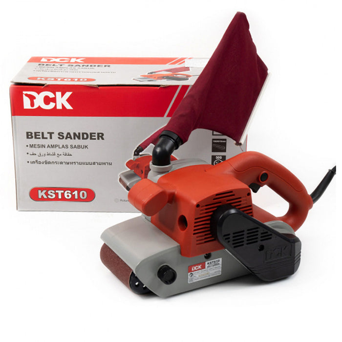 Máy chà nhám băng DCK KST610 công suất 1,200W, kích thước băng nhám 100 x 610mm