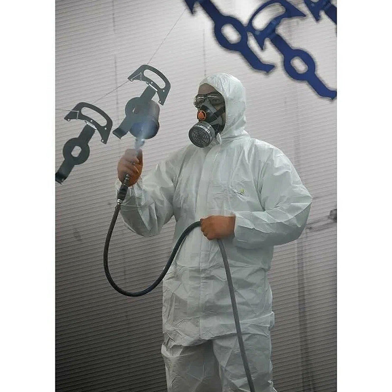 Quần áo bảo hộ Delta Plus DT117 dành cho các công việc có mức độ rủi ro cao ( CE Category III )