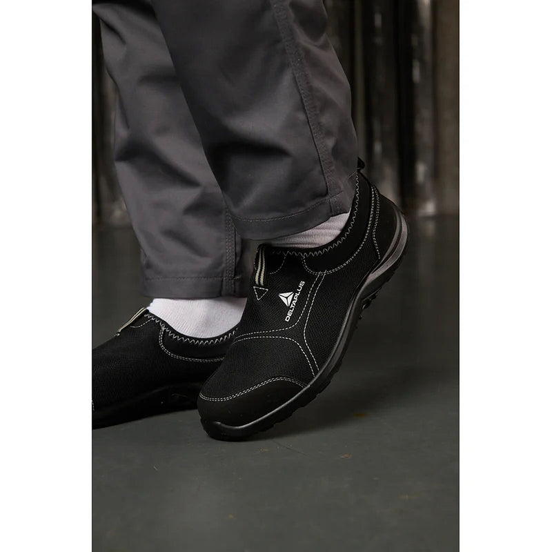 Giày bảo hộ cổ thấp Delta Plus Miami S1P SRC phần bảo vệ bằng Inox