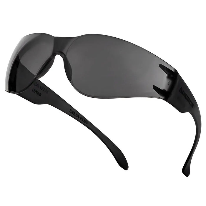 Kính bảo hộ Delta Plus Milo chống trầy xước, chống đọng sương