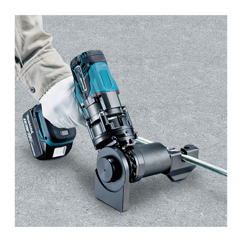 Máy cắt sắt ren Makita DSC121 dùng Pin 18V LXT, đường kính cắt từ 8mm - 12mm