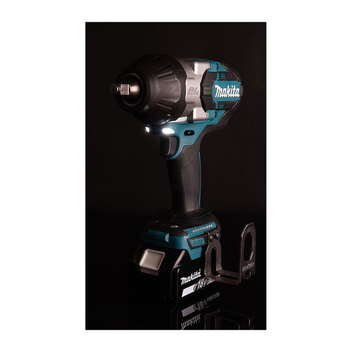 Máy siết bu lông Makita DTW1002 dùng Pin 18V LXT, cốt 1/2 inch