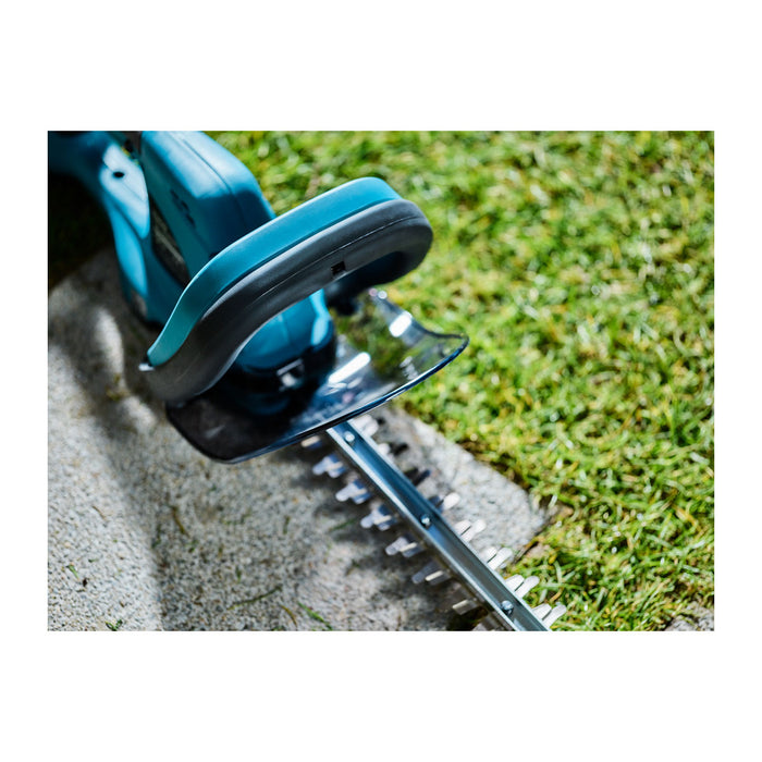 Máy tỉa hàng rào Makita DUH523 dùng Pin 18V LXT, chiều dài lưỡi 520mm