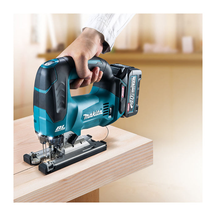 Máy cưa lọng Makita JV002G dùng Pin 40Vmax XGT, độ xọc 26mm