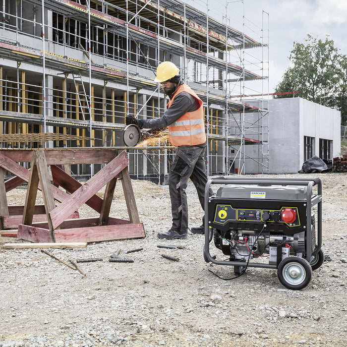 Máy phát điện dùng xăng Karcher PGG 3/1 công suất 2.8kW, dung tích 15L, điện ra 230V