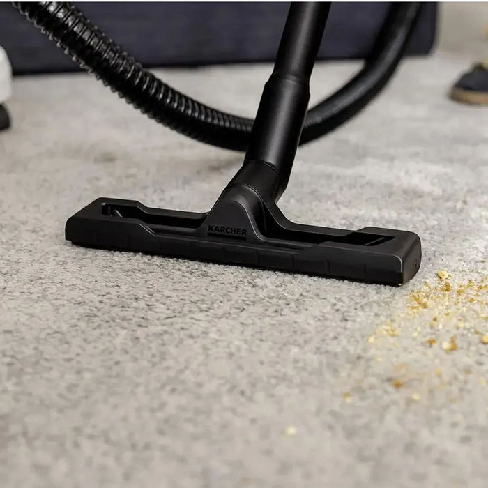 Máy giặt thảm tích hợp hút bụi Karcher SE 4 công suất 1000W, dung tích 4L ( Hút khô, nước & vệ sinh thảm )