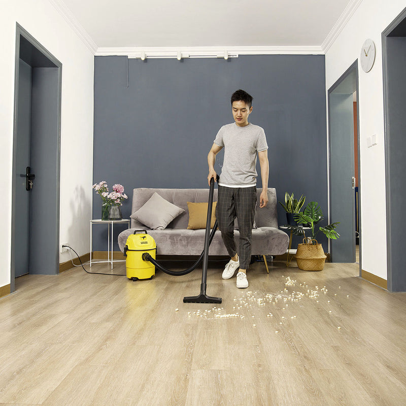 Máy hút bụi Karcher WD 1 Classic công suất 1200W, lực hút 180mbar, dung tích 15L ( Hút khô & nước )