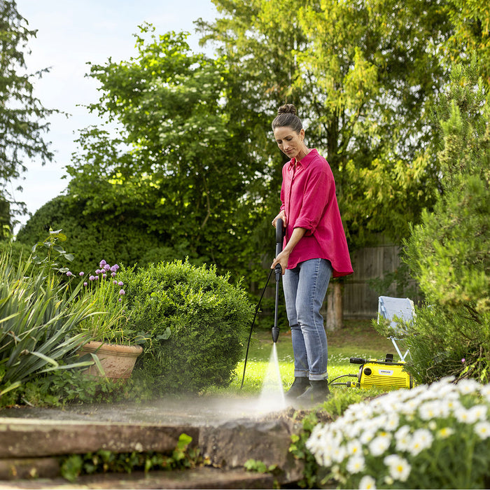 Máy xịt rửa áp lực cao Karcher K 3 Horizontal Plus công suất 1600W, áp lực tối đa 120 bar