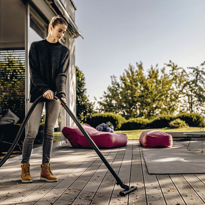 Máy hút bụi, chất liệu Inox Karcher WD 4 S công suất 1100W, lực hút 240mbar, dung tích 20L ( Hút khô & nước )