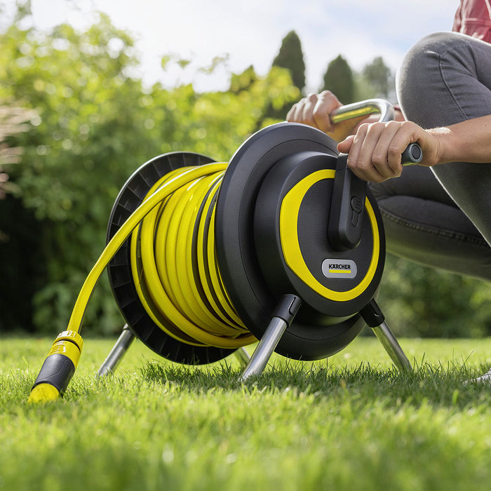 Cuộn ru lô lưu trữ dây nước, loại treo tường Karcher HR 4