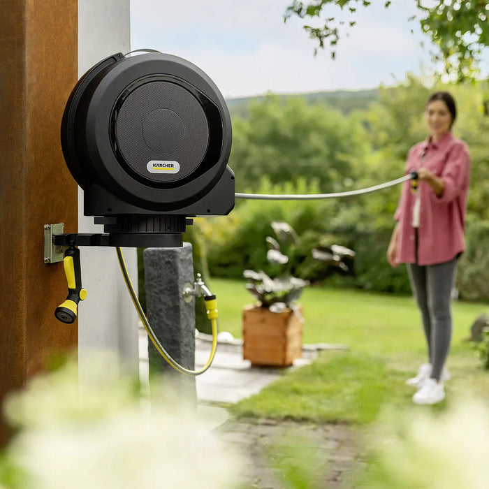 Bộ dây nước kèm hộp lưu trữ treo tường, thu dây tự động Karcher HBX 4.15 Automatic chiều dài dây 15m