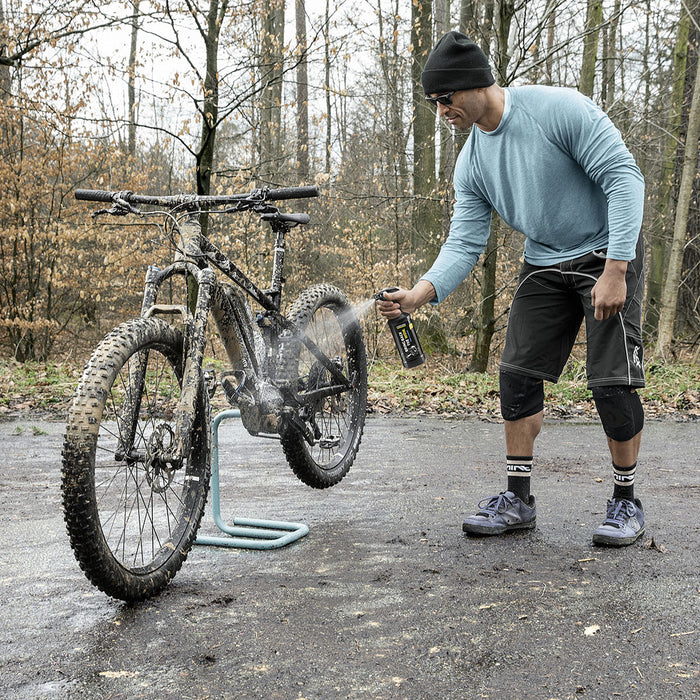 Dung dịch tẩy rửa đa năng 3 trong 1, chuyên dùng vệ sinh xe đạp Karcher RM 44 G dung tích 500ml