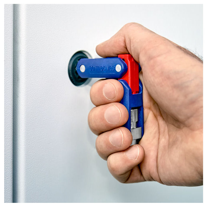 Bộ chìa khóa đa năng, chuyên dùng mở tủ điện công nghiệp KNIPEX 00 11 06 V03 chiều dài 62mm