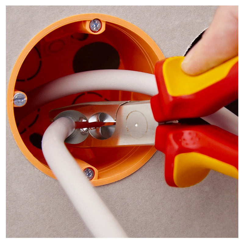 Kìm tuốt dây KNIPEX 13 46 165 cách điện 1000V khả năng tuốt từ 0.75 - 1.5/2.5mm², mạ chrome