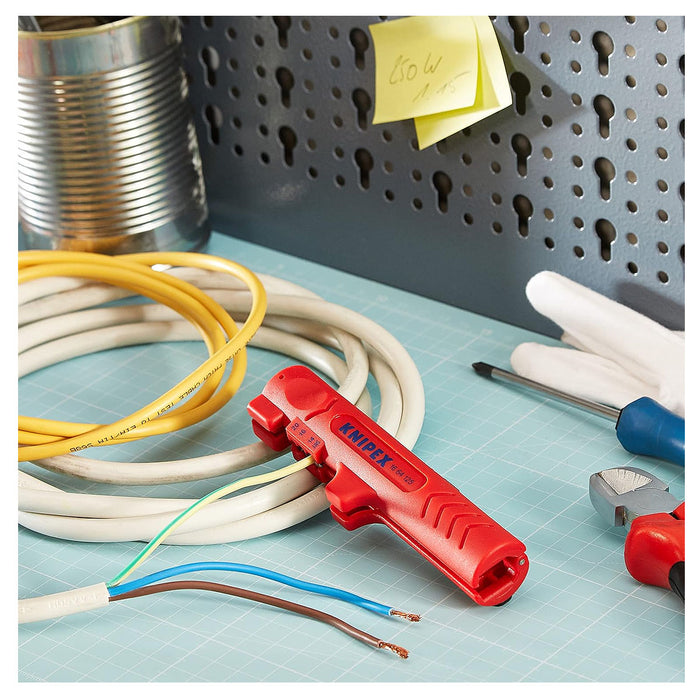 Dụng cụ tuốt dây chuyên dùng cho dây dẹp KNIPEX 16 64 125 SB khả năng tuốt từ 0.8 - 2.5mm²
