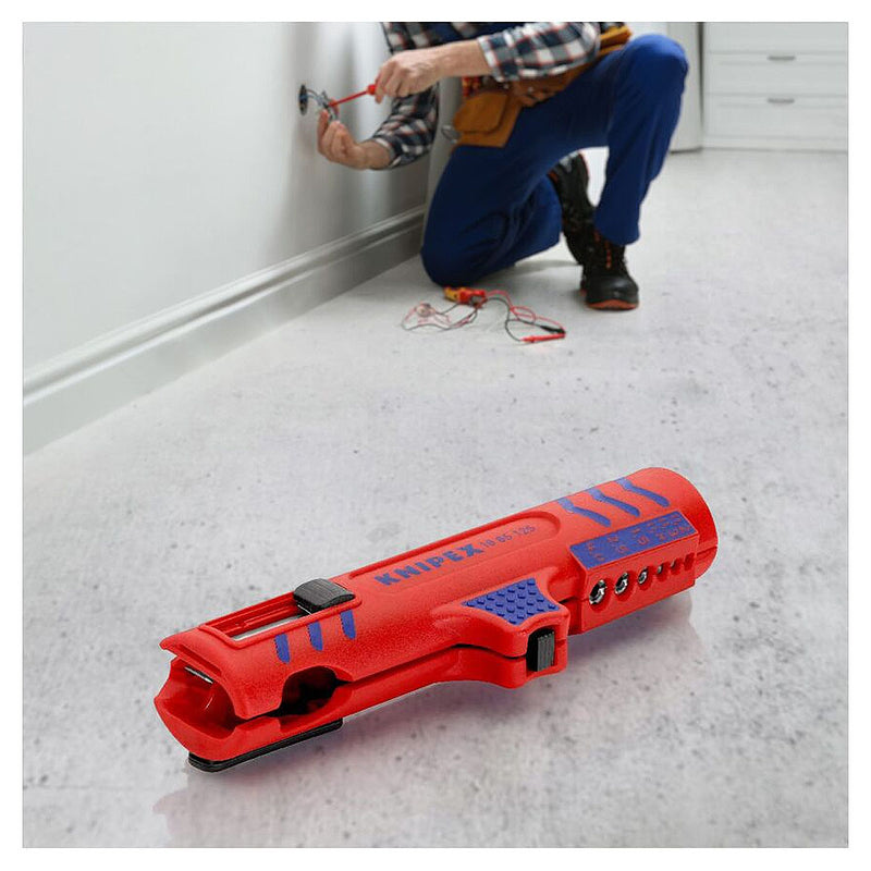 Dụng cụ tuốt dây KNIPEX 16 85 125 SB khả năng tuốt từ 0.2 - 4mm²