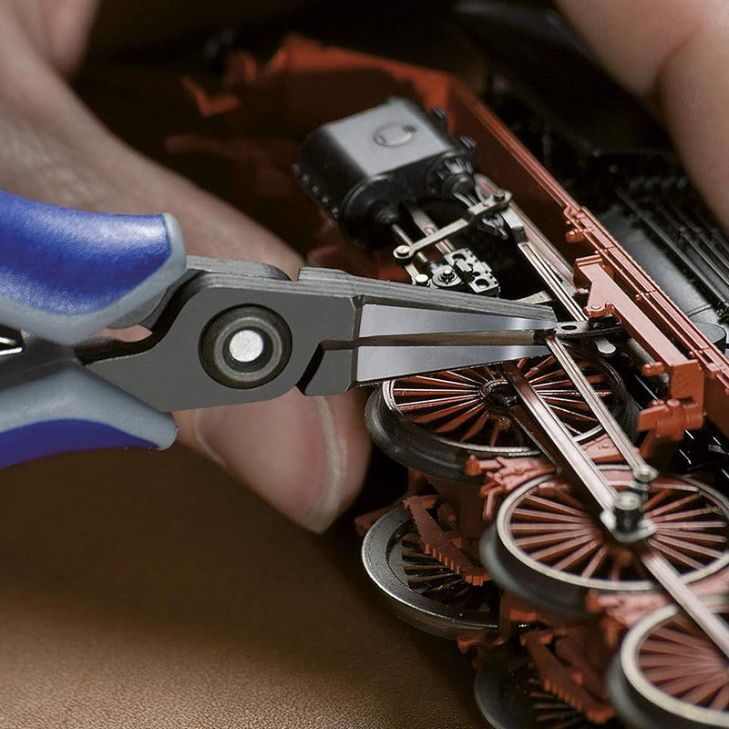 Kìm kẹp linh kiện điện tử, hàm kẹp phẳng trơn KNIPEX 34 12 130 chiều dài 135mm