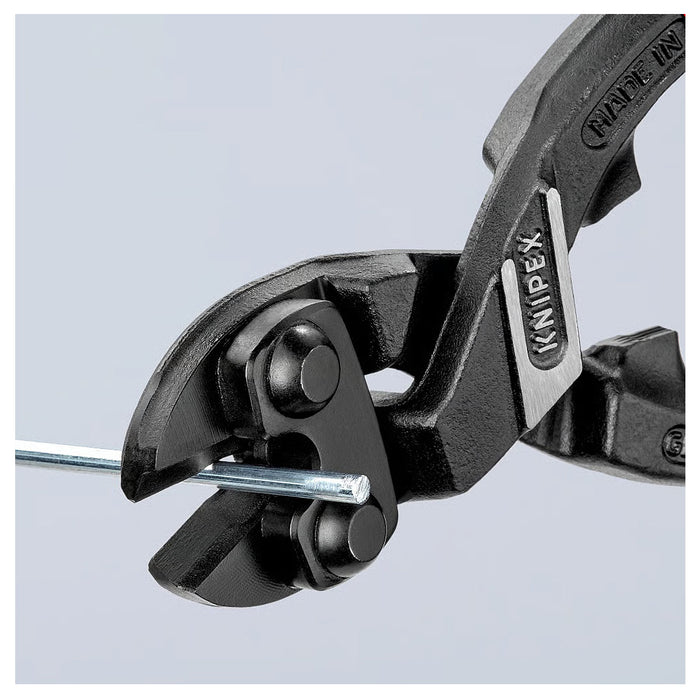 Kìm cộng lực dòng CoBolt đầu kìm nghiêng 20° KNIPEX 71 41 200 chiều dài 200mm, mạ đen nhám, tay cầm bọc nhựa kháng dầu mở