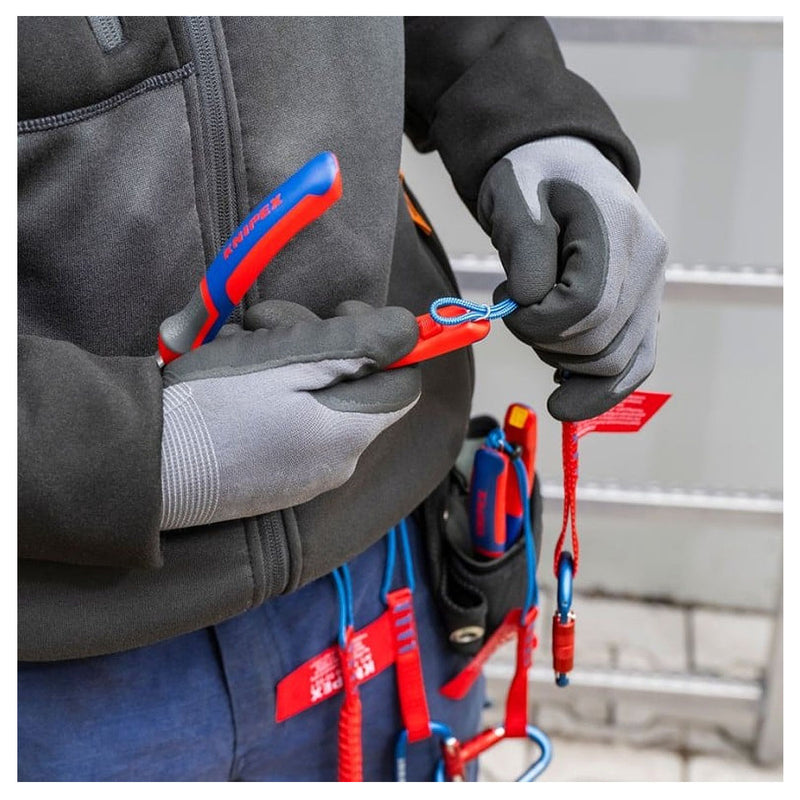 Kìm cắt trợ lực, thân kìm cong 12° KNIPEX chiều dài từ 200mm - 250mm, mạ đen nhám, tay cầm bọc nhựa chống trượt