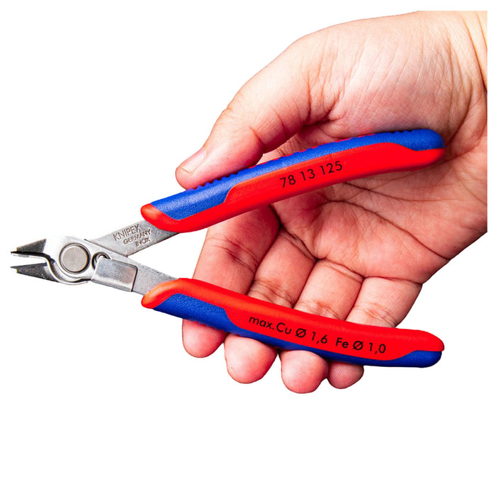 Kìm cắt linh kiện điện tử, có kẹp giữ dây dòng Super Knips KNIPEX 78 13 125 chiều dài 125mm, khả năng cắt từ 0.2mm - 1.6mm