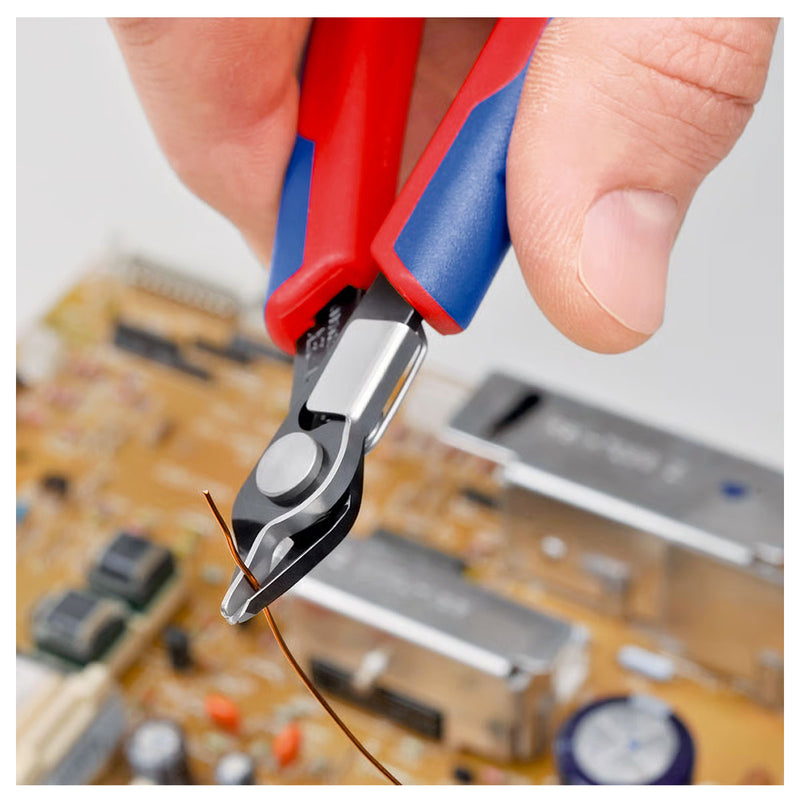 Kìm cắt linh kiện điện tử, có kẹp giữ dây dòng Super Knips KNIPEX 78 71 125 chiều dài 125mm, khả năng cắt từ 0.2mm - 1.6mm