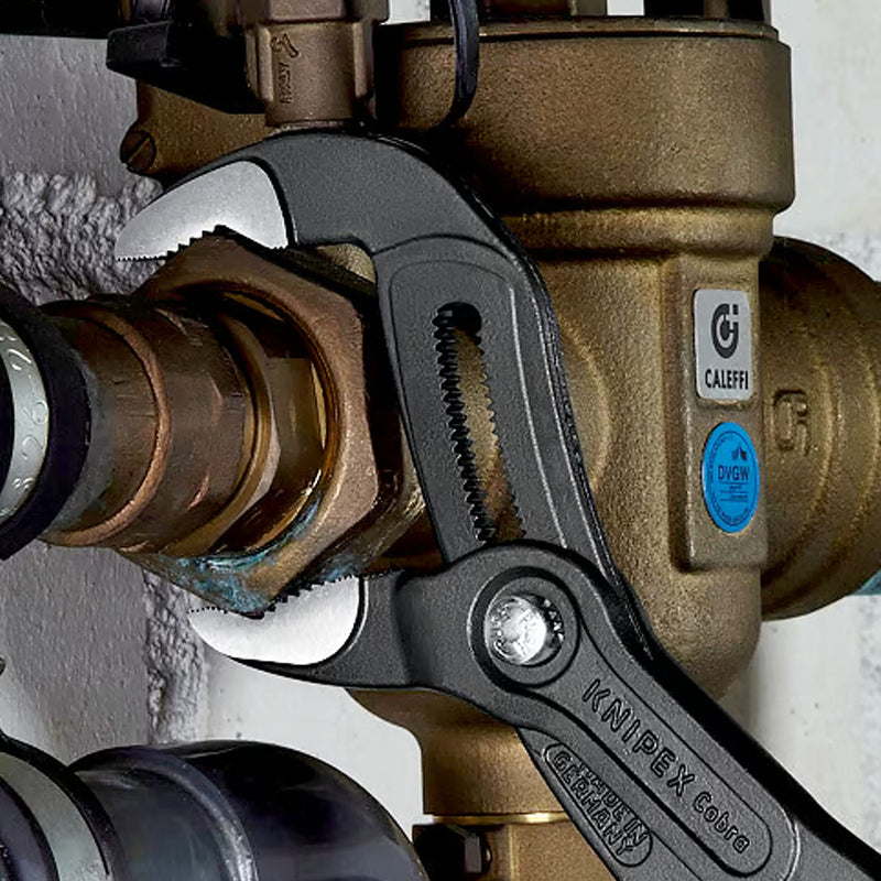 Kìm mỏ quạ dòng Cobra High-Tech KNIPEX chiều dài từ 125mm - 300mm, mạ đen nhám, tay cầm bọc nhựa chống trượt