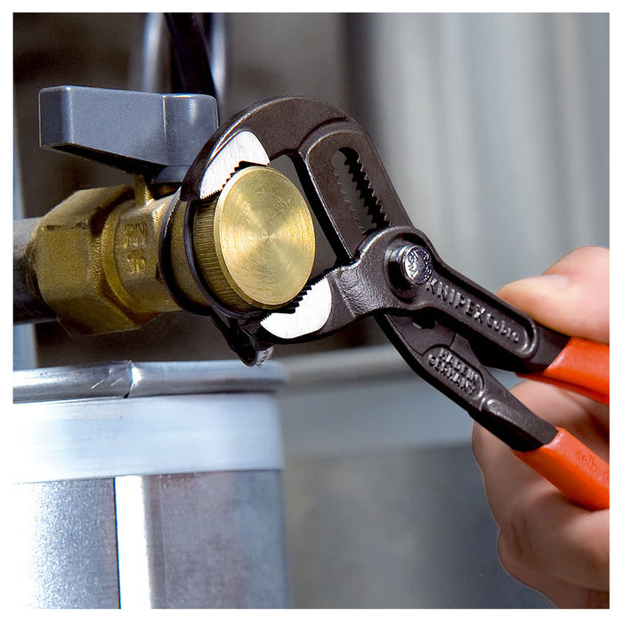 Kìm mỏ quạ dòng Cobra High-Tech KNIPEX chiều dài từ 125mm - 300mm, mạ đen nhám, tay cầm bọc nhựa chống trượt