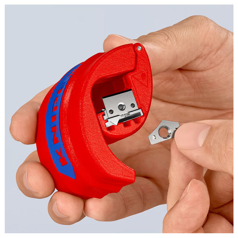 Dao cắt ống nhựa BiX KNIPEX 90 22 10 BK chiều dài 72mm, đường kính cắt từ 20mm - 50mm