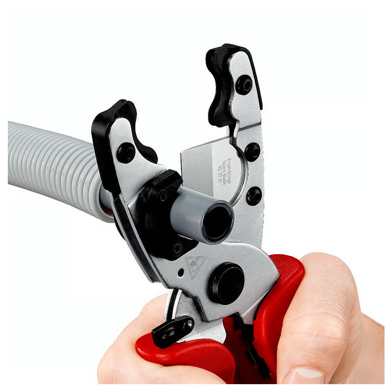 Kìm cắt ống nhựa KNIPEX 90 25 20 chiều dài 210mm, đường kính cắt từ 12mm - 35mm