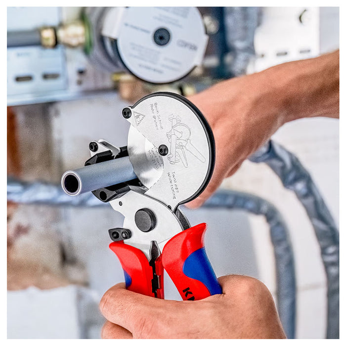 Kìm cắt ống nhựa KNIPEX 90 25 25 chiều dài 210mm, đường kính cắt tối đa 26mm