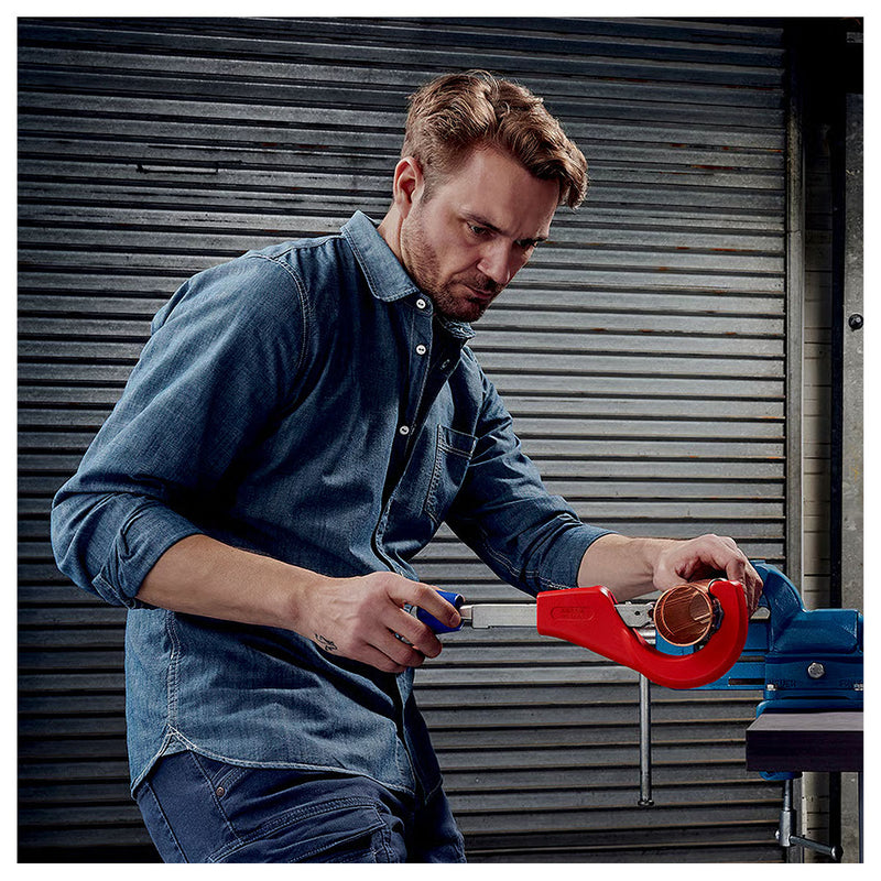 Dao cắt ống đồng, Inox KNIPEX 90 31 03 BK chiều dài 260mm, đường kính cắt từ 6mm - 76mm