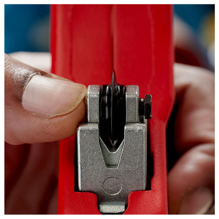 Dao cắt ống đồng, Inox KNIPEX 90 31 03 BK chiều dài 260mm, đường kính cắt từ 6mm - 76mm