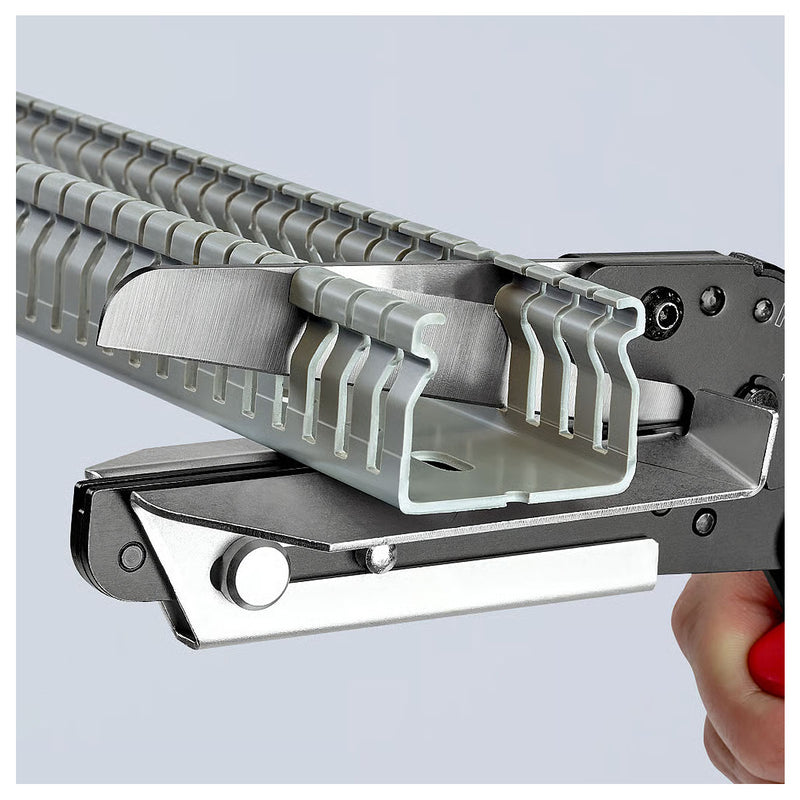 Kìm cắt nhựa, chuyên dùng cắt máng điện, nẹp điện KNIPEX 95 02 21 chiều dài 275mm, tay cầm bọc nhựa chống trượt