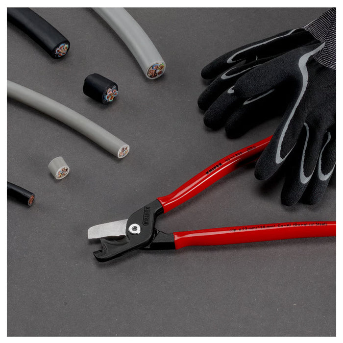 Kìm cắt cáp lưỡi kép dòng StepCut XL KNIPEX 95 11 225 chiều dài 225mm, mạ đen nhám, tay cầm bọc nhựa bóng kháng dầu mở