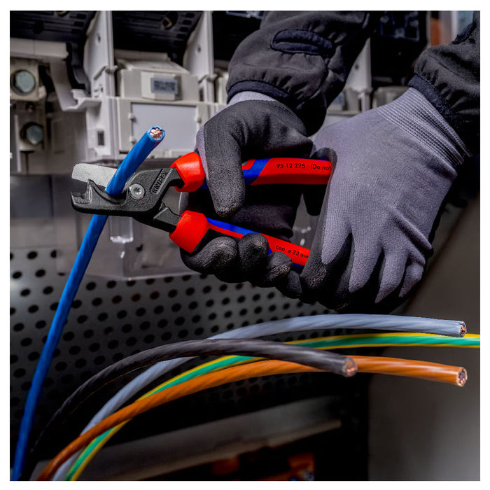 Kìm cắt cáp lưỡi kép dòng StepCut XL KNIPEX 95 12 225 chiều dài 225mm, mạ đen nhám, tay cầm bọc nhựa chống trượt