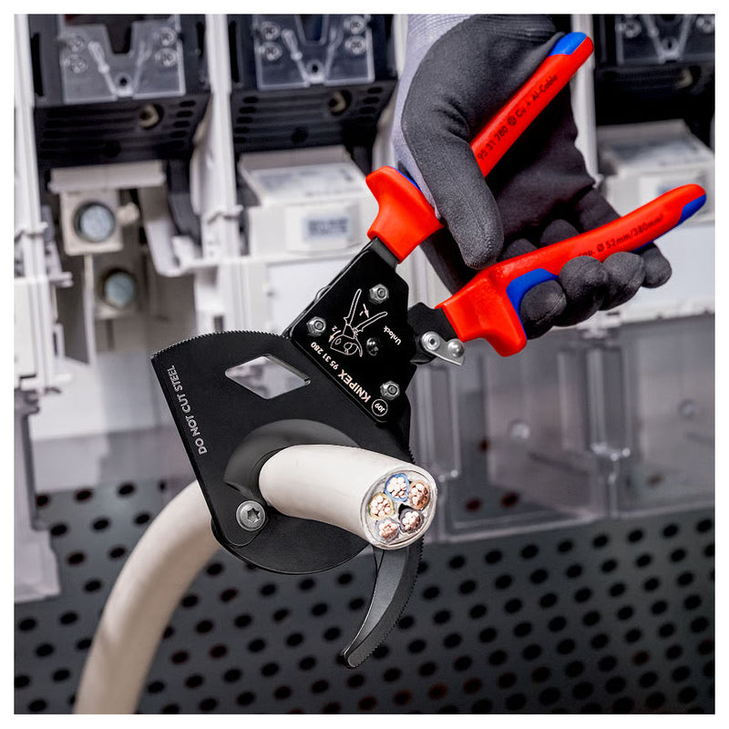 Kìm cắt cáp nhông 2 giai đoạn, cho cáp đồng và nhôm KNIPEX chiều dài từ 250mm - 280mm, sơn đen chống ăn mòn, tay cầm bọc nhựa chống trượt