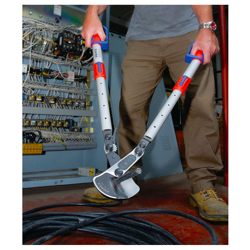 Kìm cắt cáp hạng nặng, cho cáp đồng và nhôm KNIPEX 95 32 038 chiều dài 570mm, mạ đen nhám, tay cầm bọc nhựa chống trượt